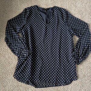 EUC Navy/White Banana Republic blouse, XL Tall